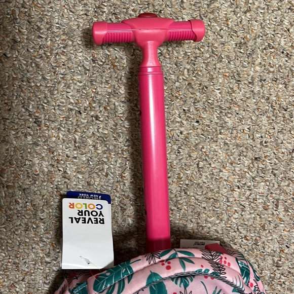 NWT JWorld Pink Rolling Backpack - Picture 13 of 13